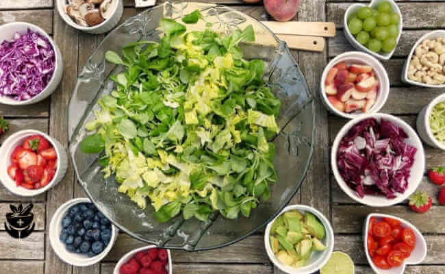 alimentos que ayudan a combatir las piedras de acido urico