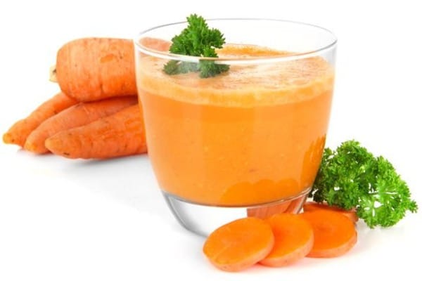 Jugo de perejil con zanahoria