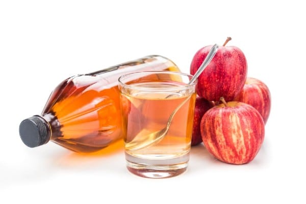 vinagre de manzana para el cabello graso