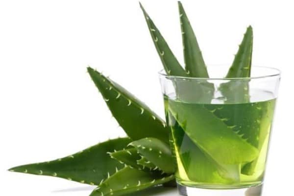 zumo de aloe vera para la colitis